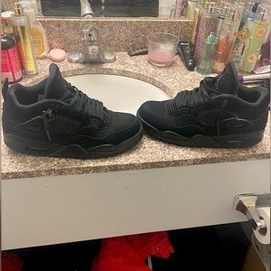 Jordan 4 black cats